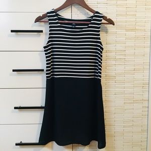 DE/nim Women’s Striped, Split Back Tank
